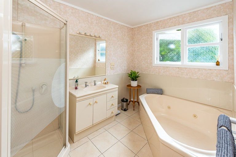 Photo of property in 6 Patete Place, Tawhero, Whanganui, 4501