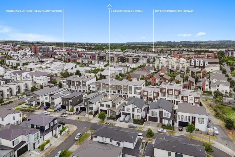 Photo of property in 7 Sager Midgley Road, Hobsonville, Auckland, 0616