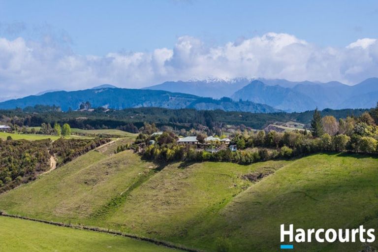 Photo of property in 420 Central Road South, Upper Moutere, 7175