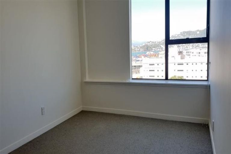 Photo of property in Hobson Court Flats, 87/70 Hobson Street, Thorndon, Wellington, 6011