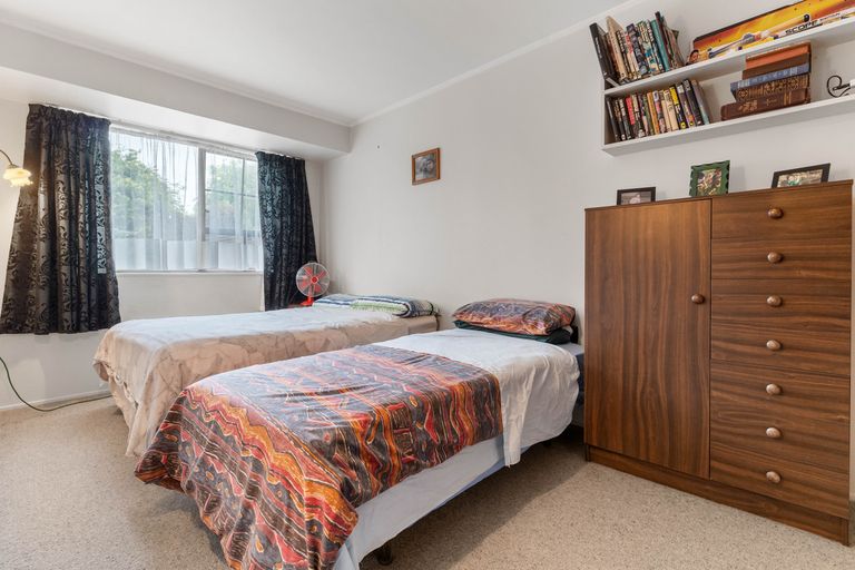 Photo of property in 32 Lowes Place, Solway, Masterton, 5810