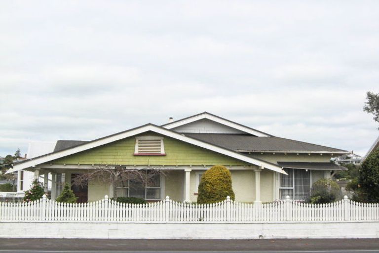 Photo of property in 341 Saint Aubyn Street, Moturoa, New Plymouth, 4310