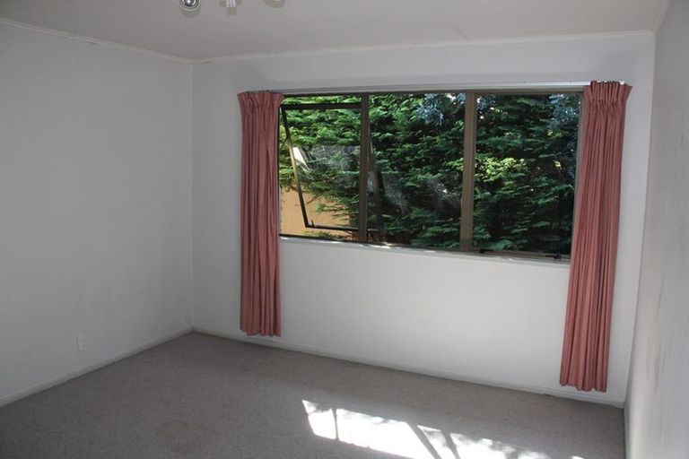Photo of property in 16 Lee Street, Whitianga, 3510