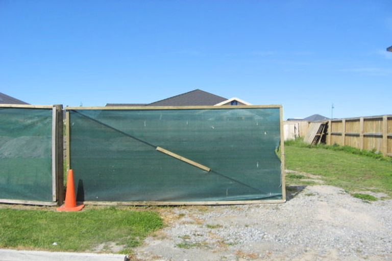 Photo of property in 12 Applefield Court, Northwood, Christchurch, 8051