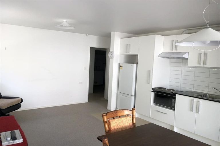 Photo of property in 54b Birkdale Road, Birkdale, Auckland, 0626