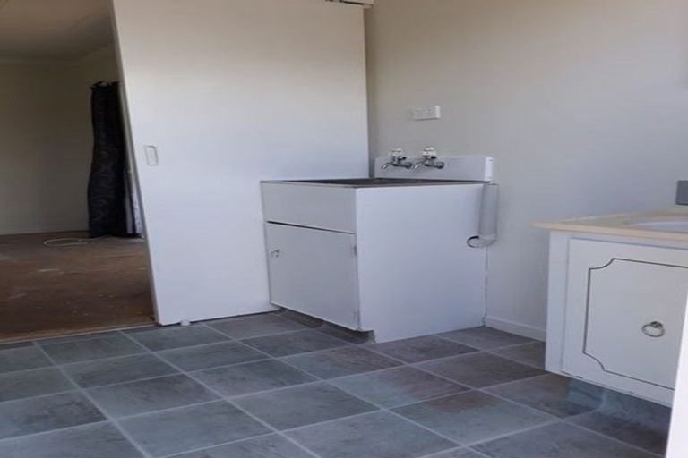 Photo of property in 15a Lancaster Street, Highbury, Palmerston North, 4412