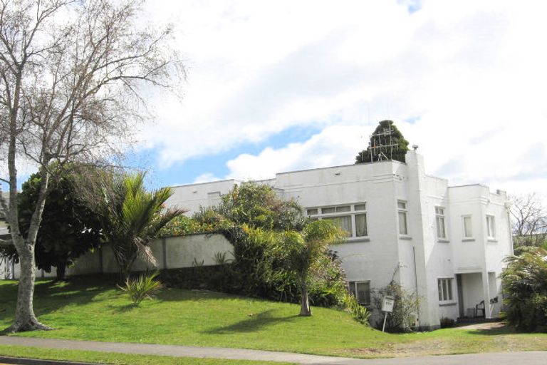 Photo of property in 21 Ninth Avenue, Tauranga, 3110