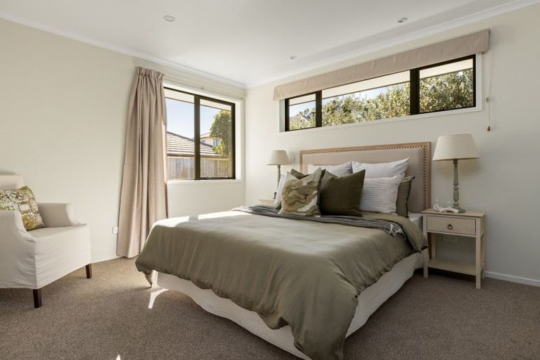 Photo of property in 302 Ballintoy Park Drive, Welcome Bay, Tauranga, 3175