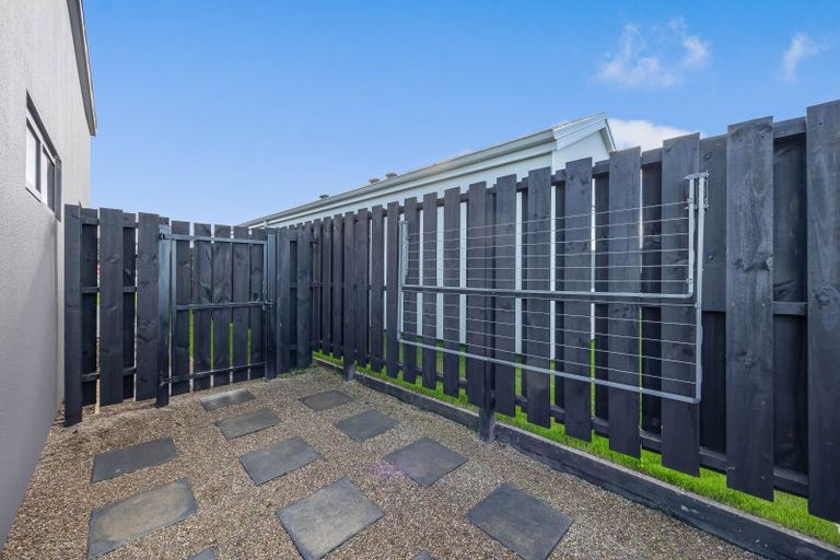 Photo of property in 22 Pourewa Street, Te Kauwhata, 3710