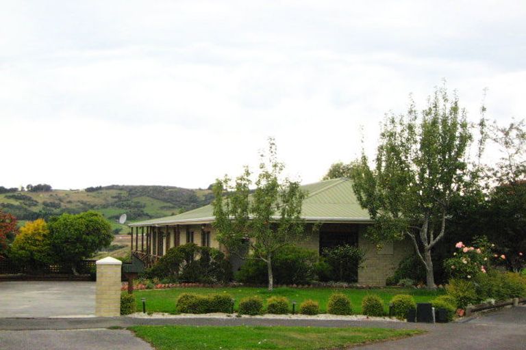 Photo of property in 13 Hogan Place, Fairfield, Dunedin, 9018