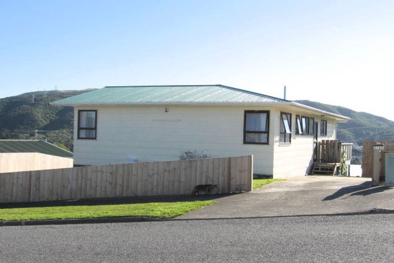 Photo of property in 75 Lord Street, Stokes Valley, Lower Hutt, 5019