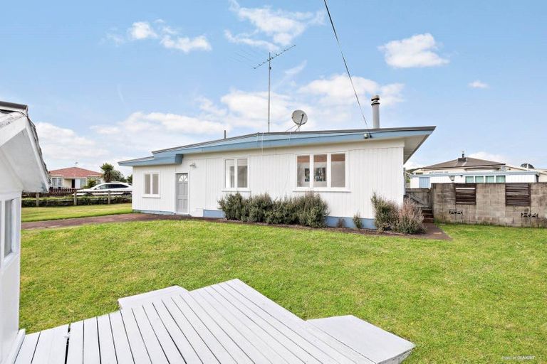 Photo of property in 1 Regina Street, Pokeno, 2402