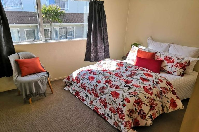 Photo of property in 37j Pharazyn Street, Melling, Lower Hutt, 5010