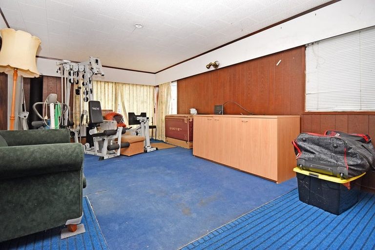 Photo of property in 1/22 Captain Scott Road, Glen Eden, Auckland, 0602