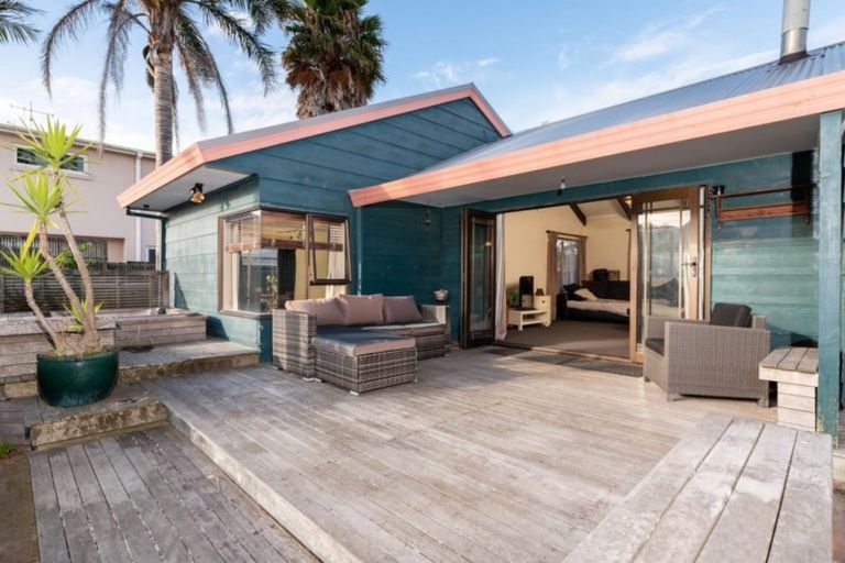 Photo of property in 75 Dickson Road, Papamoa Beach, Papamoa, 3118