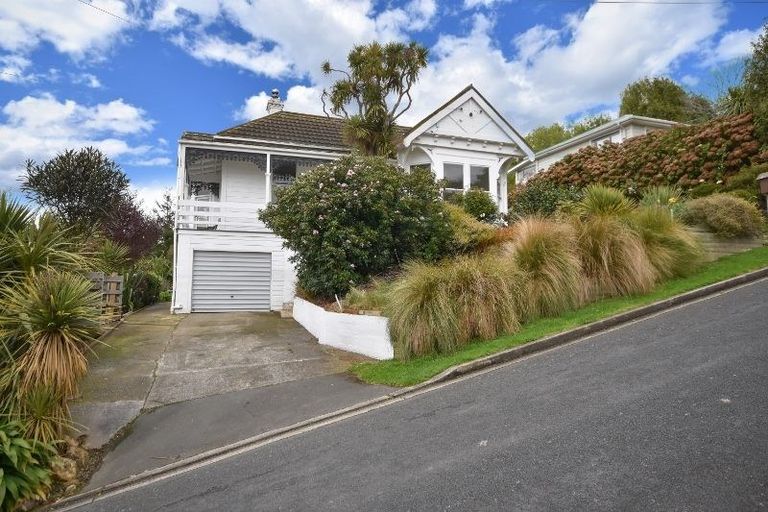 Photo of property in 1 Seddon Street, Ravensbourne, Dunedin, 9022