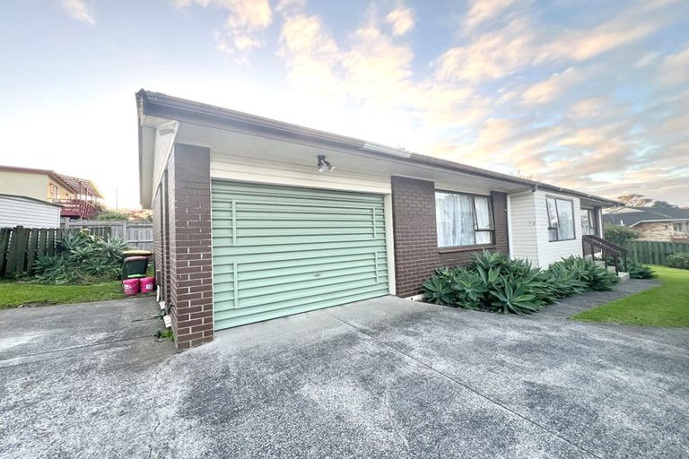 Photo of property in 2/7 Olena Avenue, Sunnyhills, Auckland, 2010