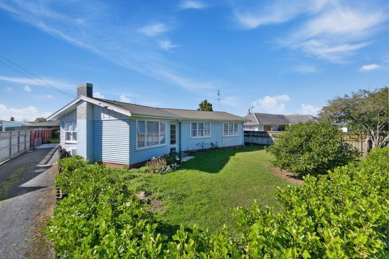 Photo of property in 1/6 Hunua Road, Papakura, 2110