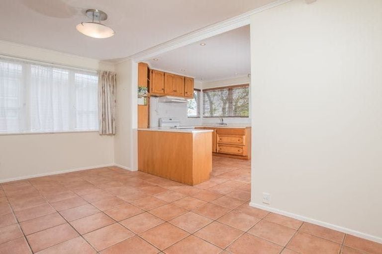 Photo of property in 16 Bean Place, Mount Wellington, Auckland, 1060