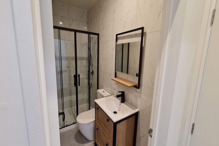 Photo of property in 1 Pasla Close, Papakura, 2110