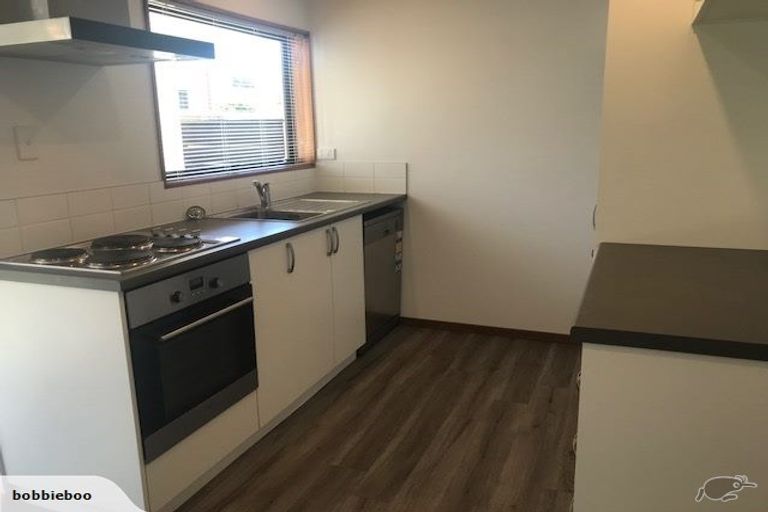 Photo of property in 7/4 Broadbent Street, Riccarton, Christchurch, 8041