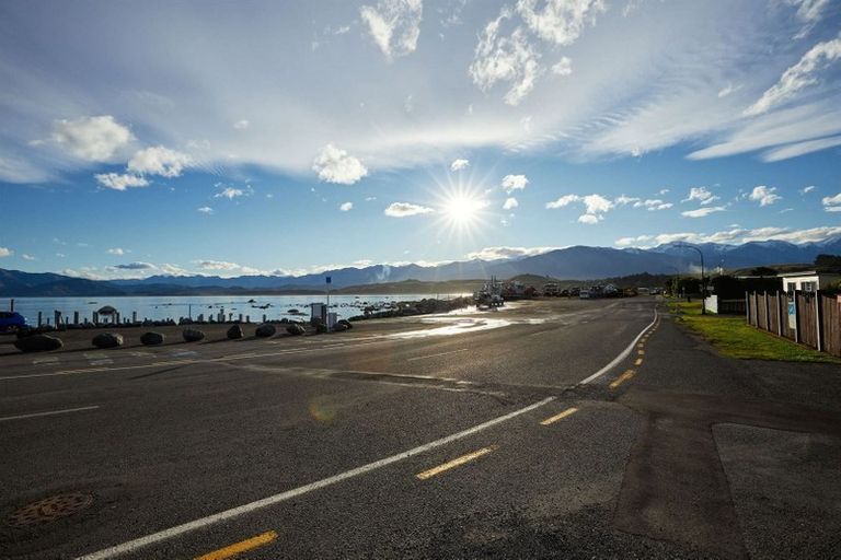 Photo of property in 28 Moa Road, South Bay, Kaikoura, 7300