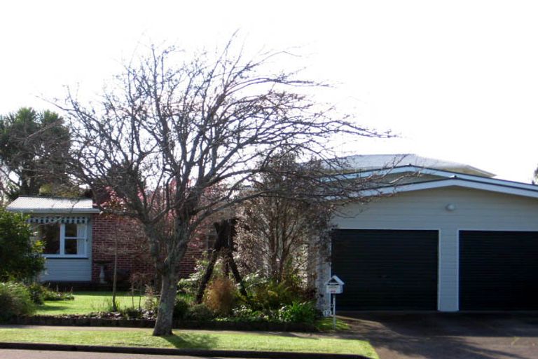 Photo of property in 12 Belgrave Place, Awapuni, Palmerston North, 4412