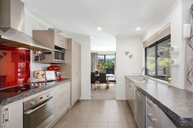 Photo of property in 55 Nelson Avenue, Aotea, Porirua, 5024