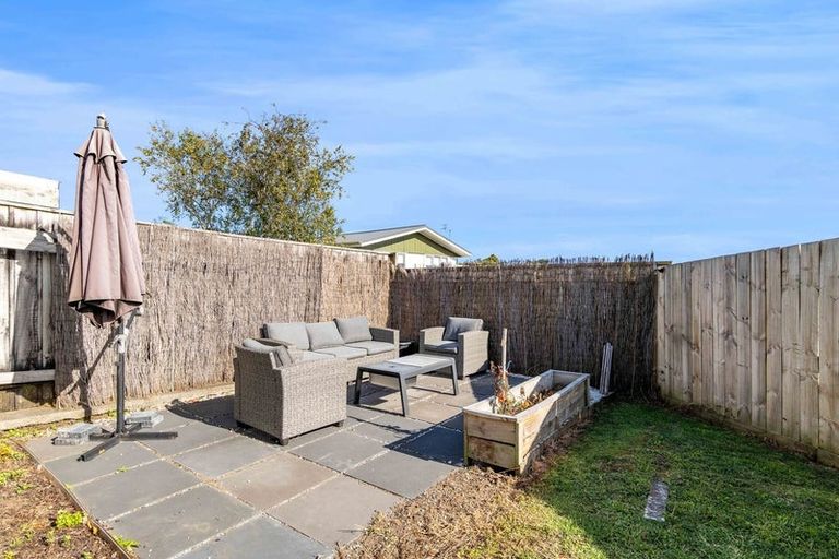 Photo of property in 75 Wrantage Street, Westown, New Plymouth, 4310