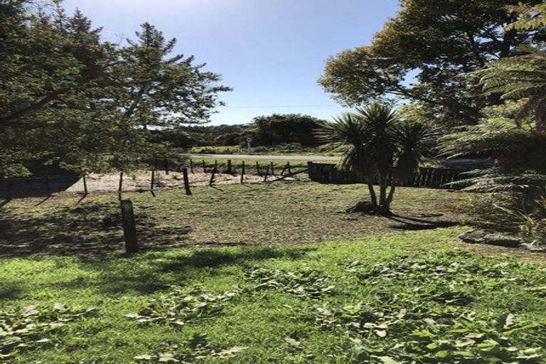 Photo of property in 86 Cashmere Bay Road, Moana, Kumara, 7875