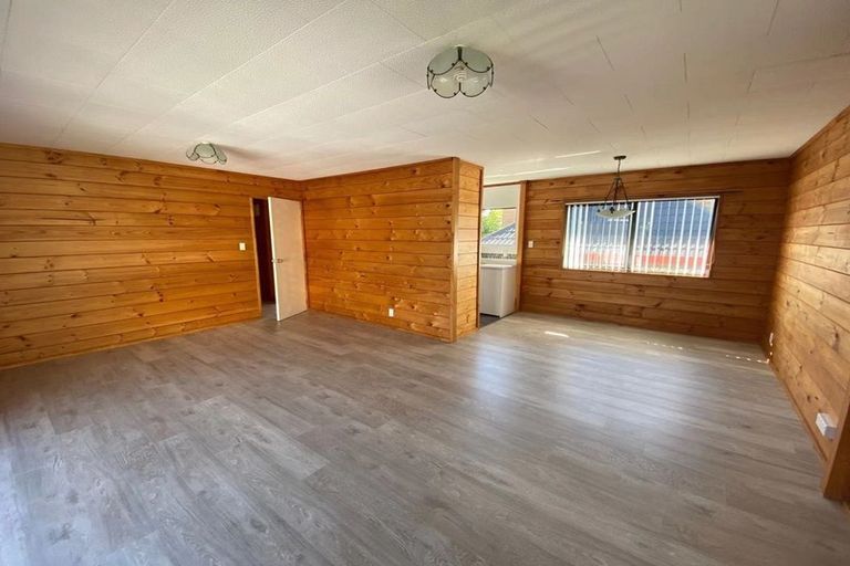 Photo of property in 4/65 Macleans Road, Bucklands Beach, Auckland, 2014