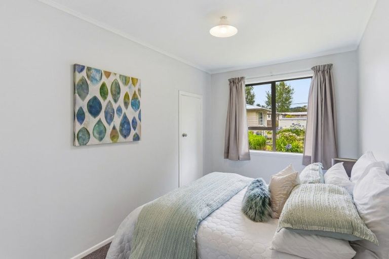 Photo of property in 52 Ruahine Street, Paraparaumu, 5032