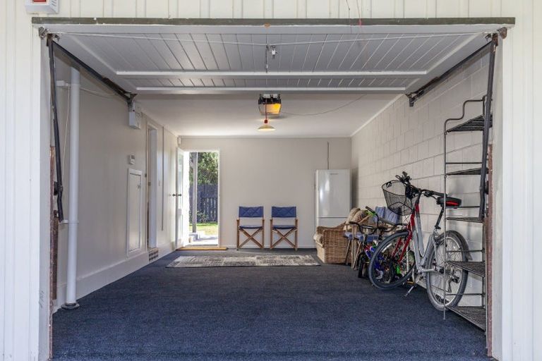 Photo of property in 241 Manly Street, Paraparaumu Beach, Paraparaumu, 5032