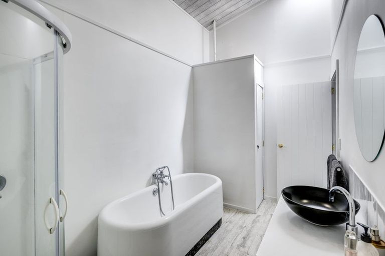 Photo of property in 1268 Taihape Road, Sherenden, Hastings, 4179