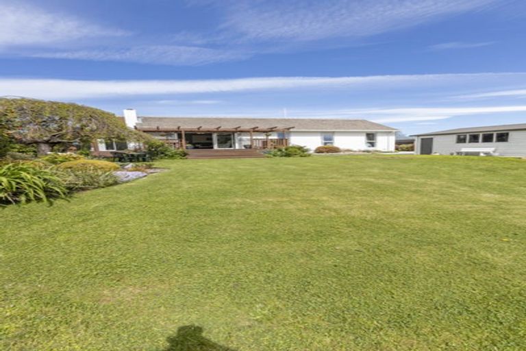 Photo of property in 4b Canberra Place, Redwood, Christchurch, 8051