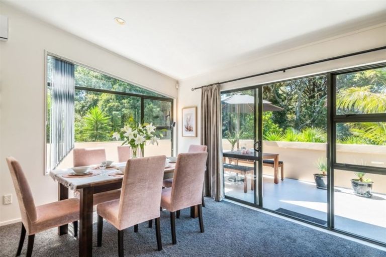 Photo of property in 19 Moore Street, Hillcrest, Auckland, 0627