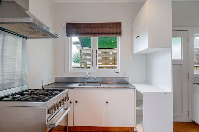 Photo of property in 18b Morris Street, Hokowhitu, Palmerston North, 4410