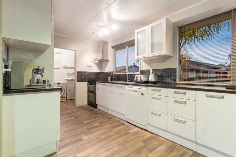 Photo of property in 7 Hindmarsh Street, Henderson, Auckland, 0612