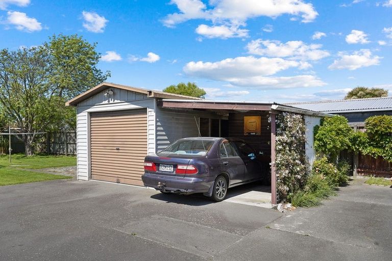 Photo of property in 27 Branston Street, Hornby, Christchurch, 8042