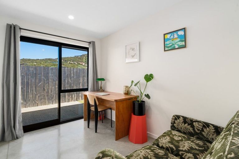 Photo of property in 5 Tahi Street, Albert Town, Wanaka, 9305