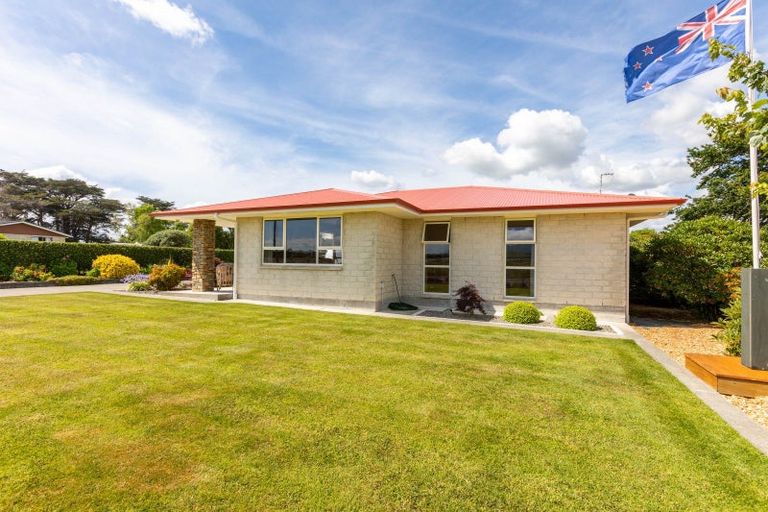 Photo of property in 69 Sowry Road, Woodville, 4920