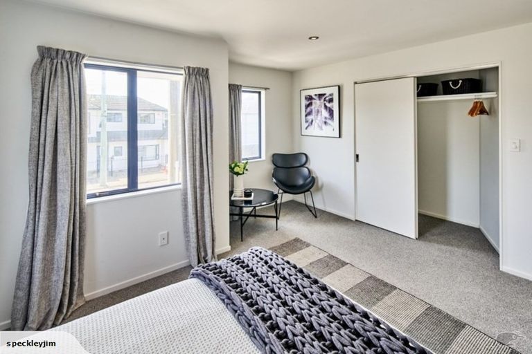 Photo of property in 28 Caledonia Street, Miramar, Wellington, 6022