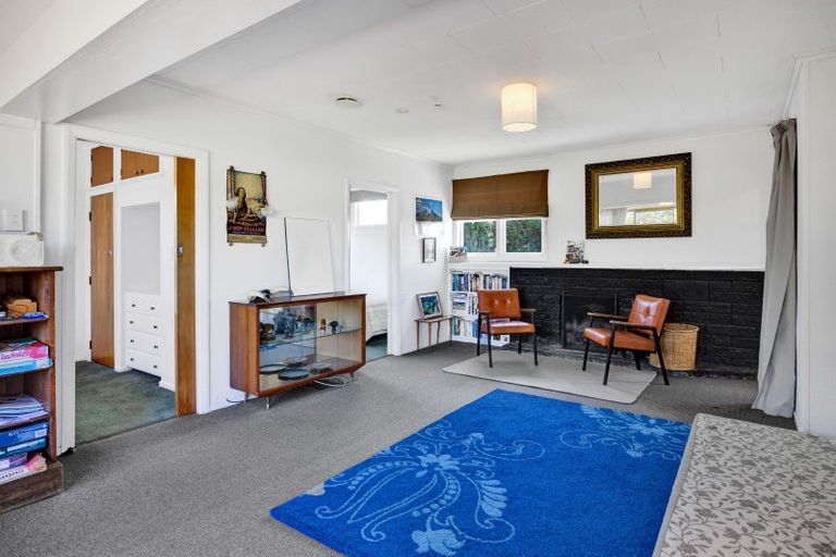 Photo of property in 49 Fox Street, Opunake, 4616