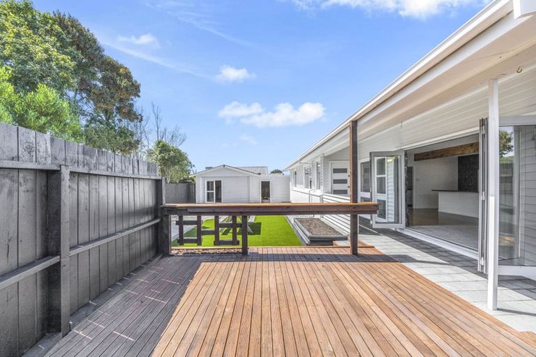 Photo of property in 8 Otaki Place, North New Brighton, Christchurch, 8083