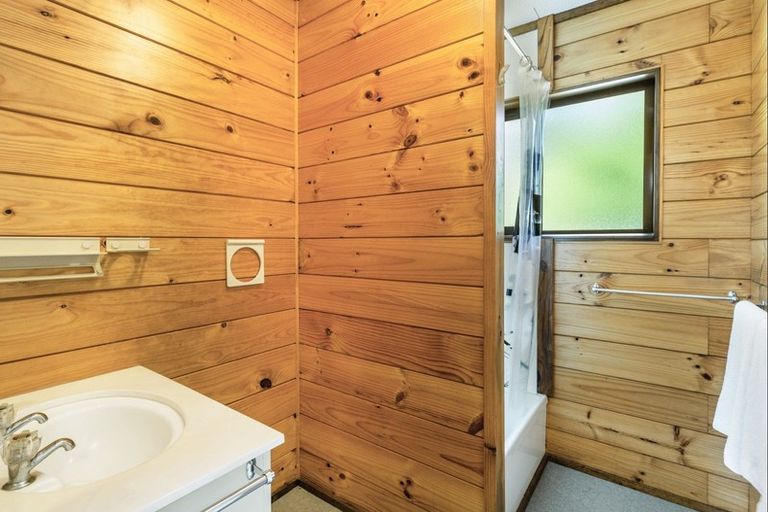 Photo of property in 36 Poihaere Street, Turangi, 3334