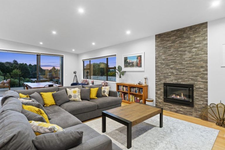 Photo of property in 7/1a Montrose Place, Highlands Park, New Plymouth, 4312