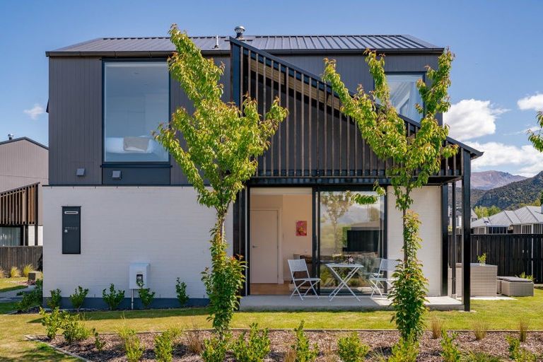 Photo of property in 11d Kidds Way, Albert Town, 9305