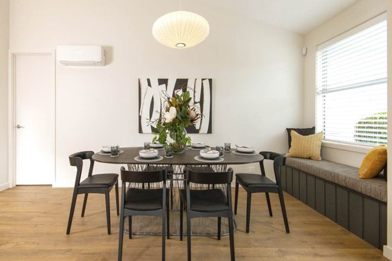 Photo of property in 11 Munro Oak Lane, Clevedon, Papakura, 2582