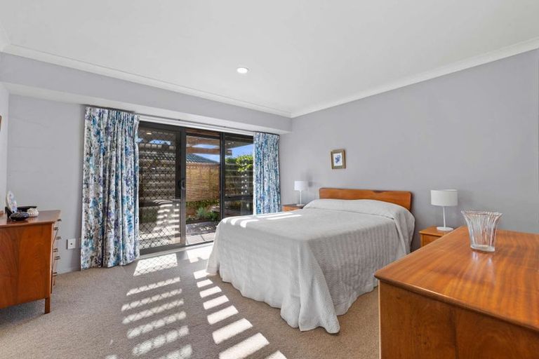 Photo of property in 2 Hayward Rise, Owhata, Rotorua, 3010