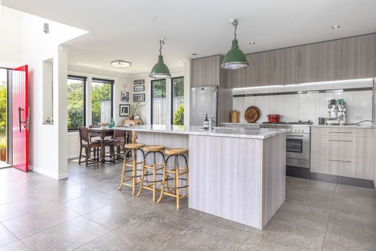 Photo of property in 79b Golf Road, Paraparaumu Beach, Paraparaumu, 5032